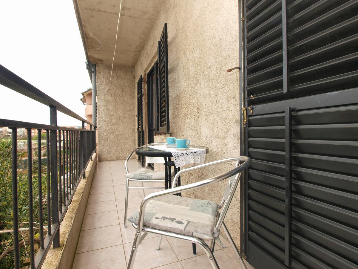 Apartment Dean 1595 Fazana Luaran gambar