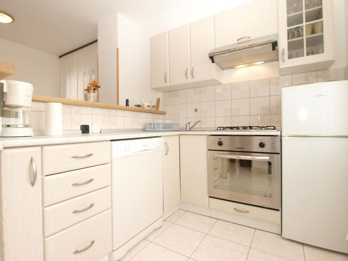 Apartment Dean 1595 Fazana Luaran gambar